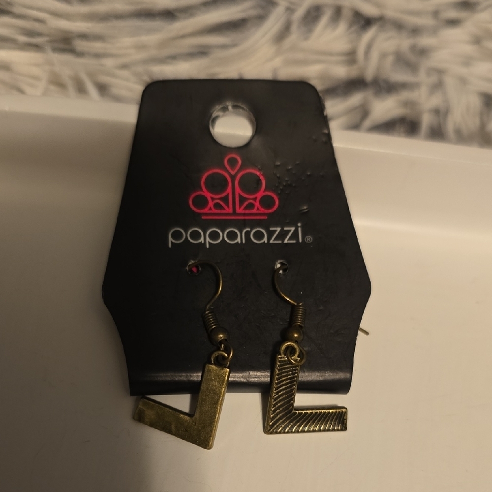 Paparazzi Brass Chevron Earrings